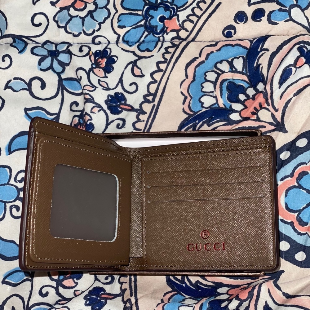 Wallet - Picture 3 of 3